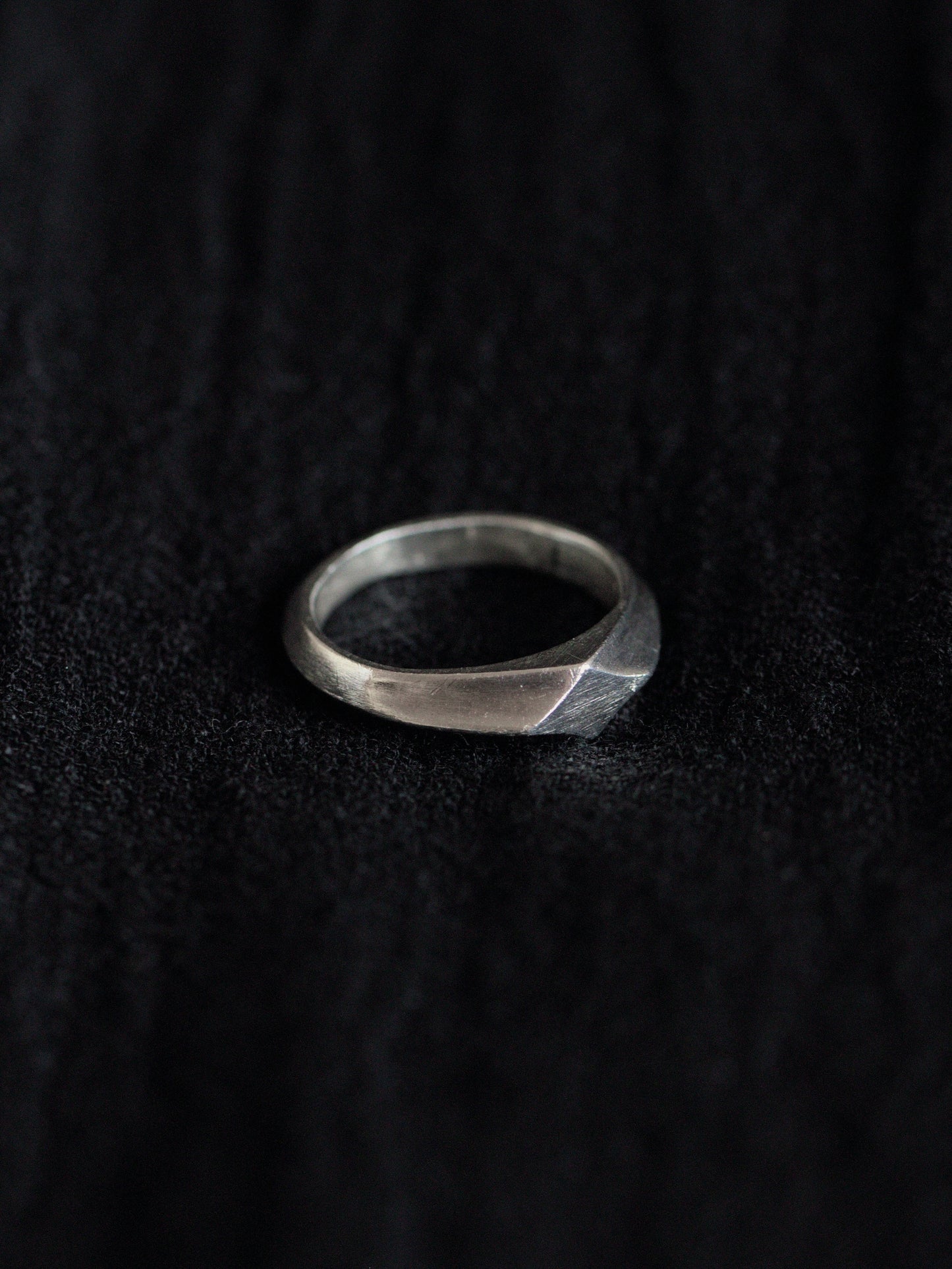 Hilt ring