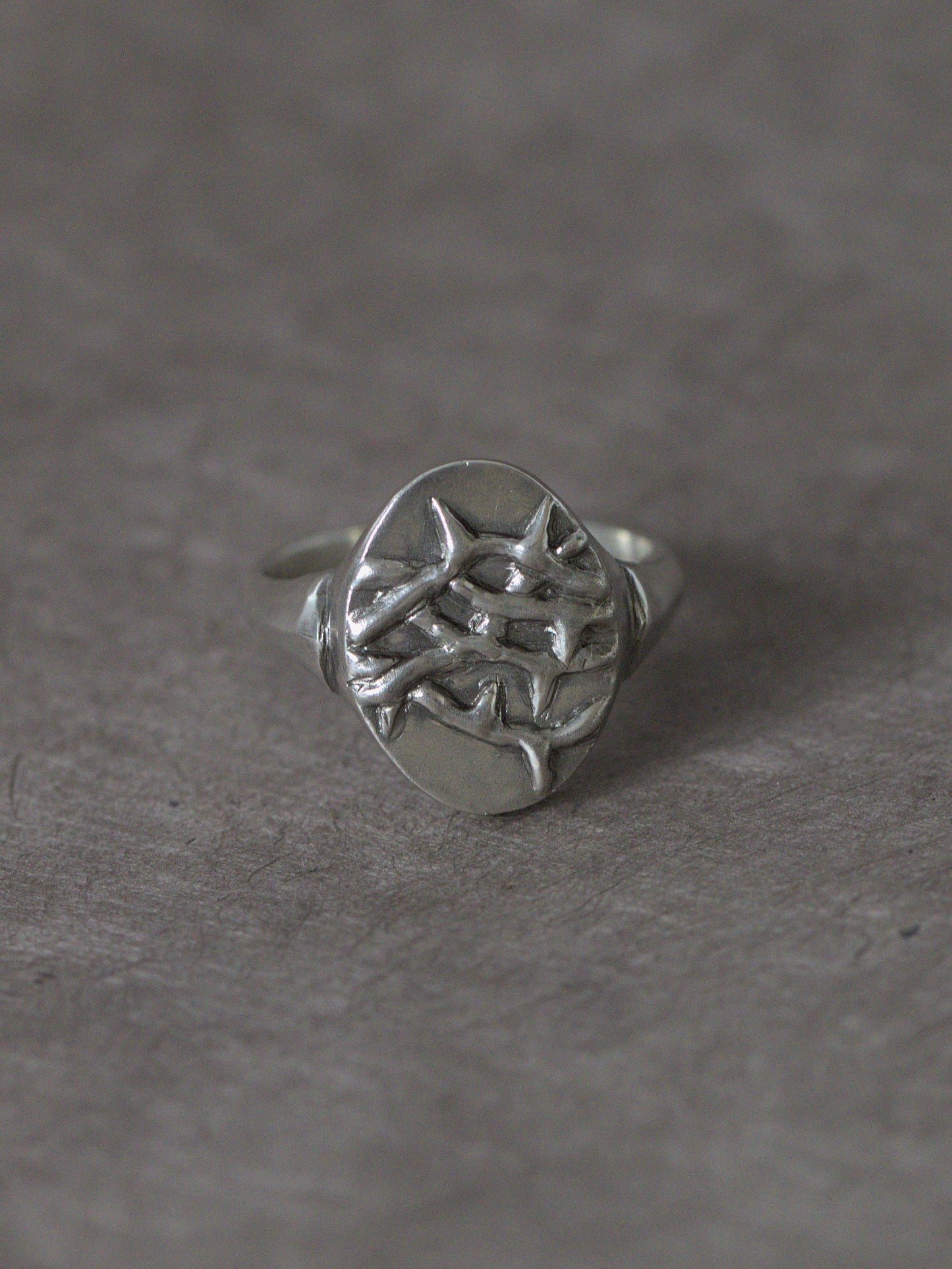 Hawthorn ring