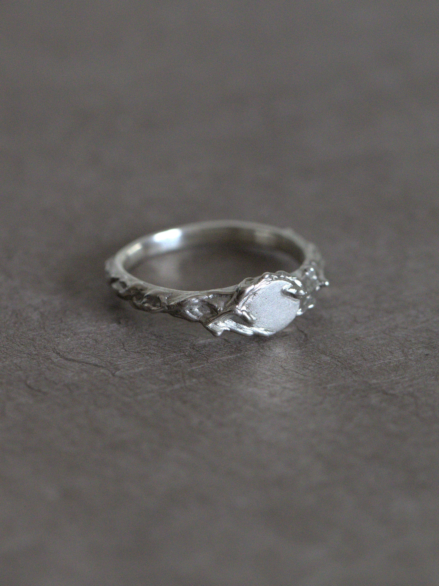 Blackthorn ring