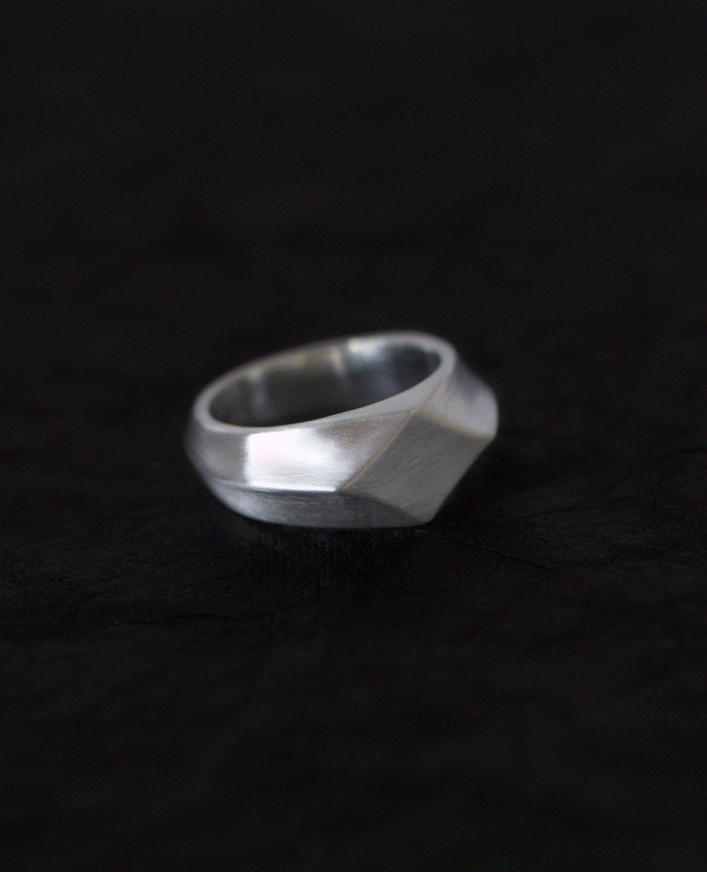 Wide Hilt ring