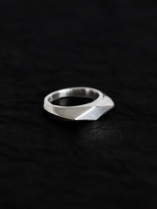 Long Hilt ring