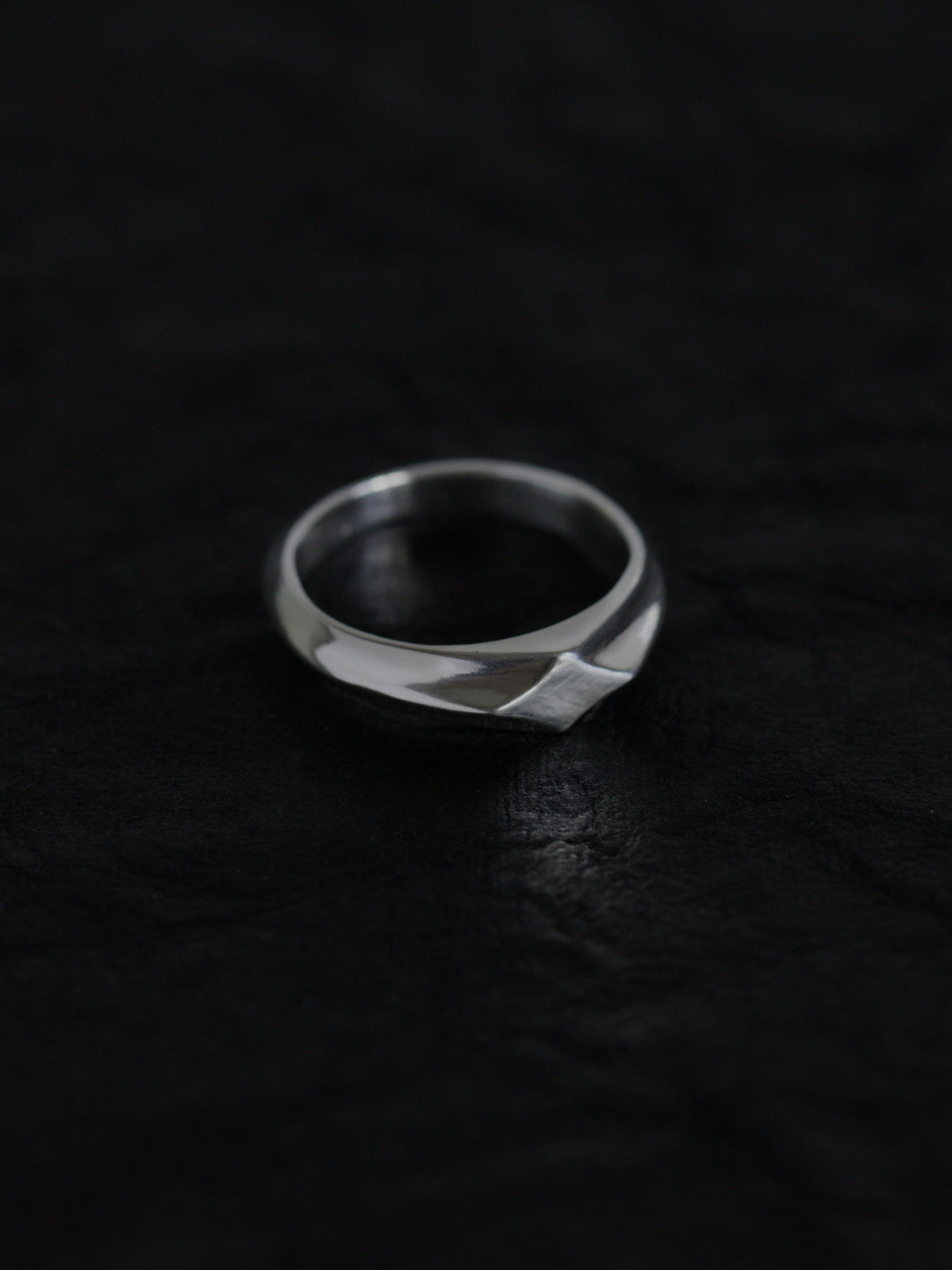 Hilt ring