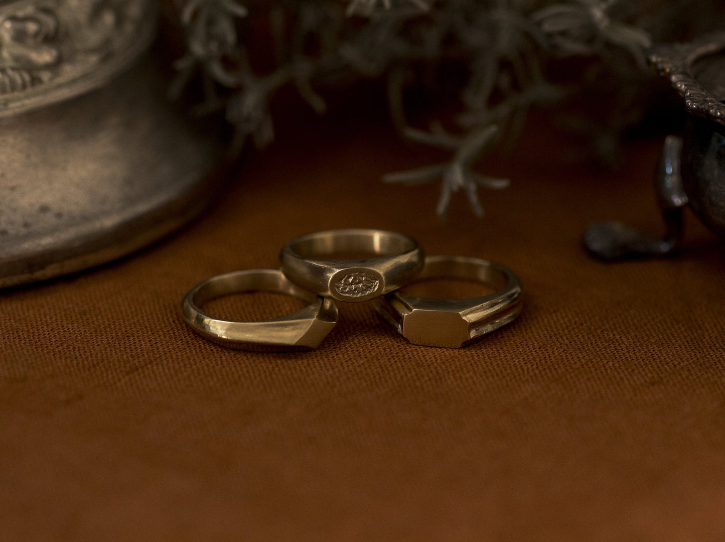 Hilt ring - Yellow Gold