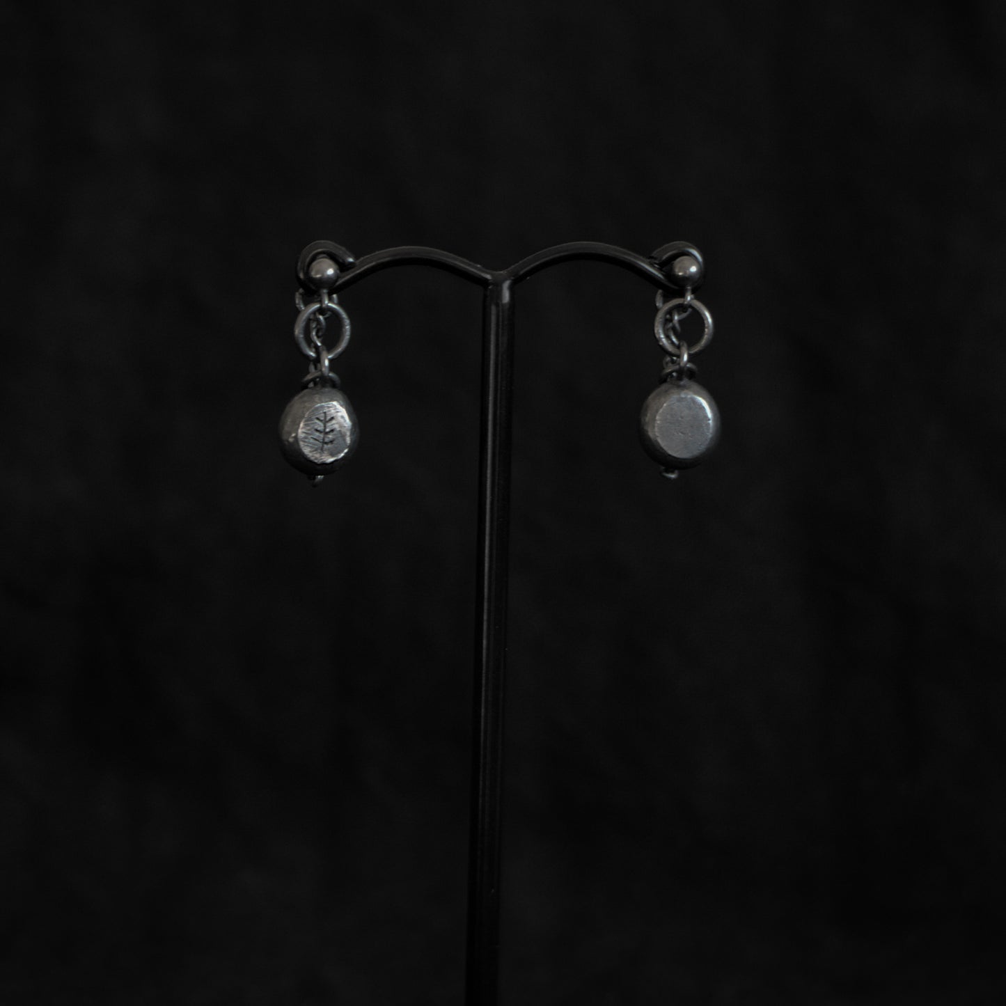 Vetiver earrings